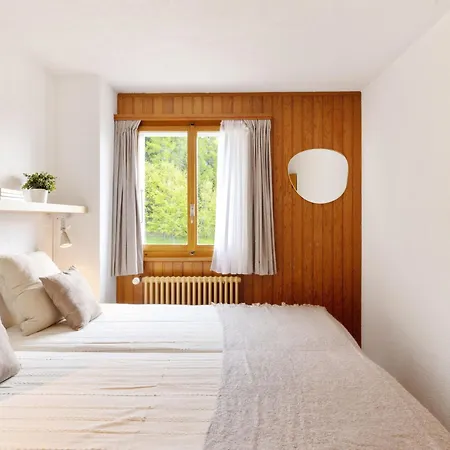 Apartamento La Toura By Interhome